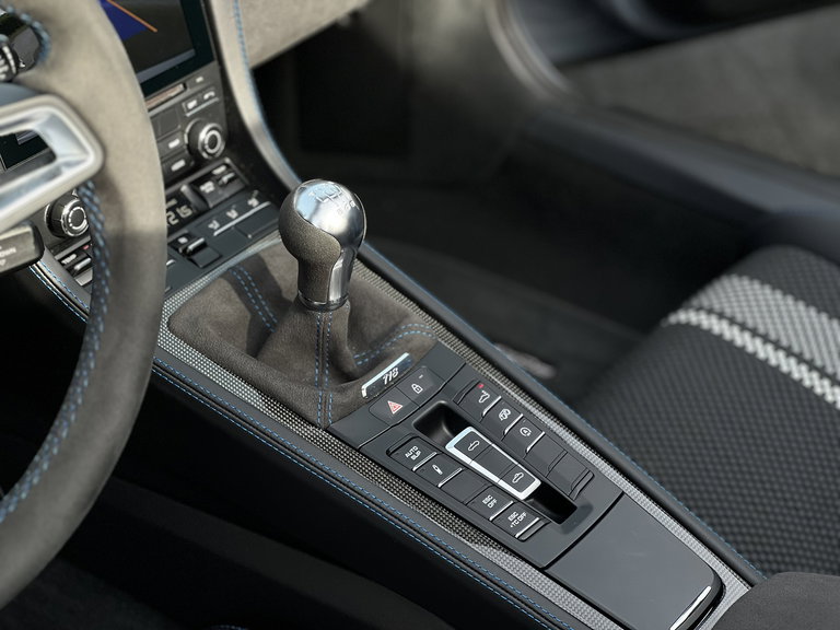 Porsche 718 Spyder