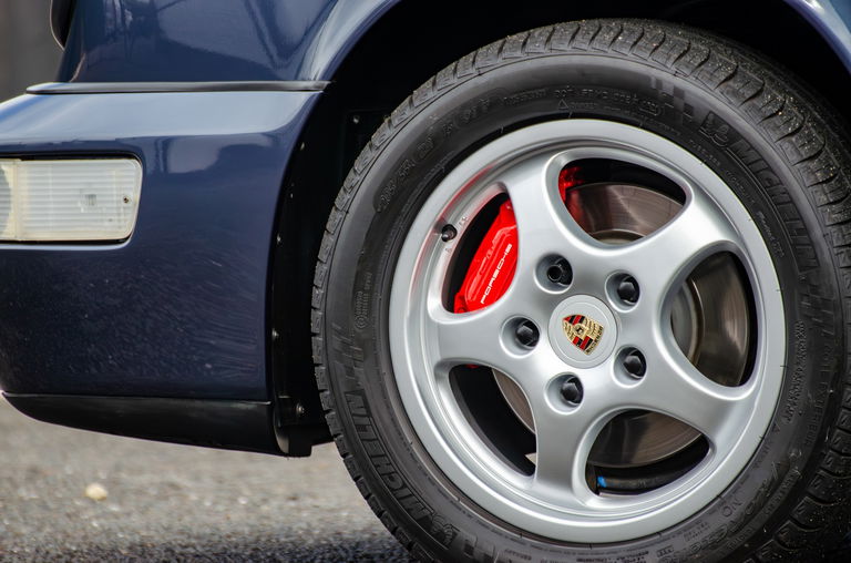 Porsche 964 Carrera 4