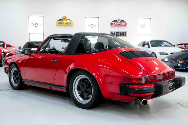 Porsche 911 Carrera 3.2 (US)