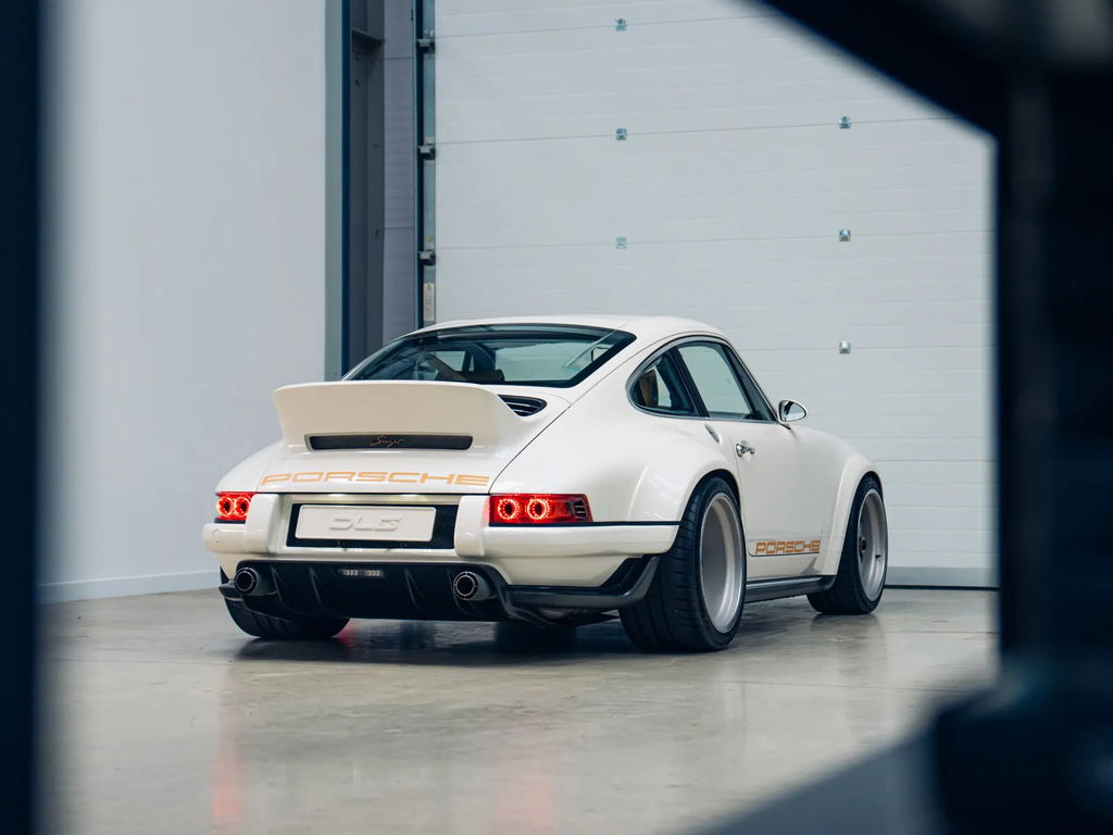 Porsche 911 Reimagined by Singer