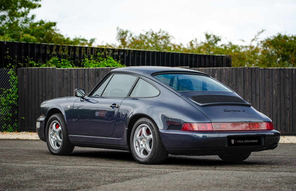 Porsche 964 Carrera 4