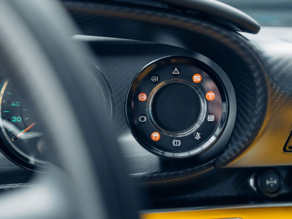 Porsche 911 Reimagined by Singer