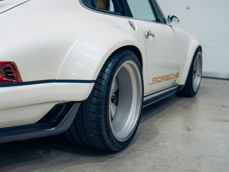 Porsche 911 Reimagined by Singer