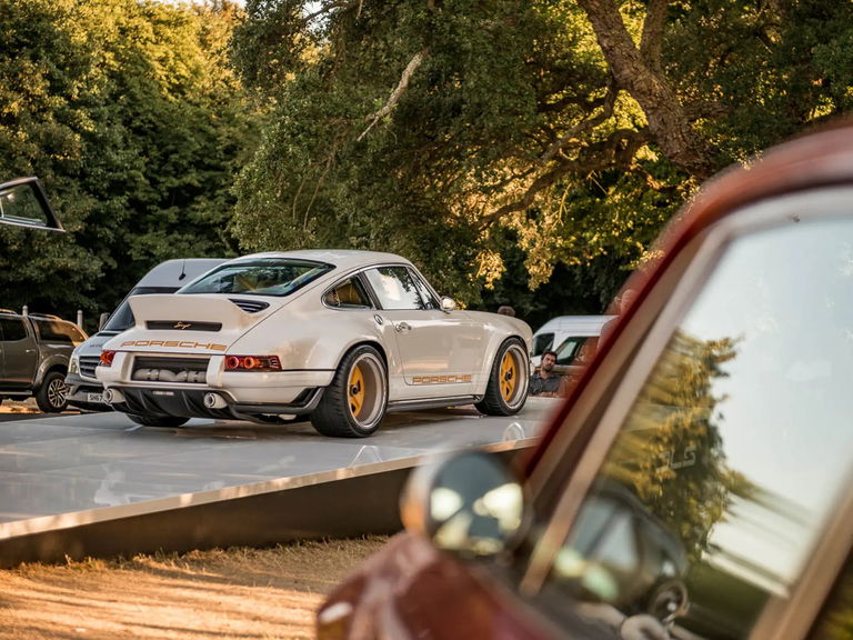 Porsche 911 Reimagined by Singer