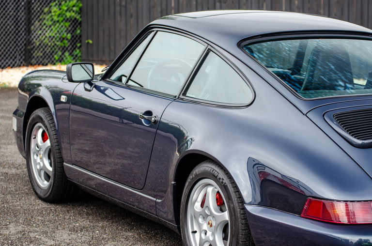 Porsche 964 Carrera 4