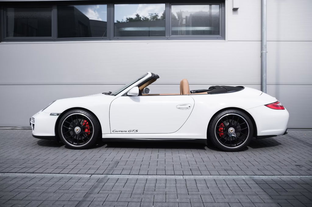 Porsche 997.2 Carrera GTS