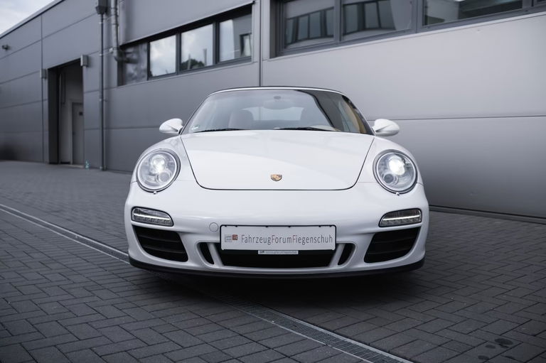 Porsche 997.2 Carrera GTS