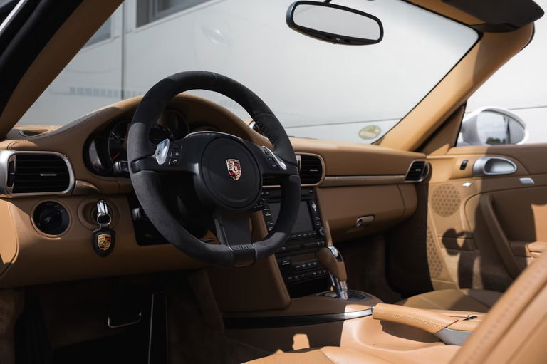 Porsche 997.2 Carrera GTS