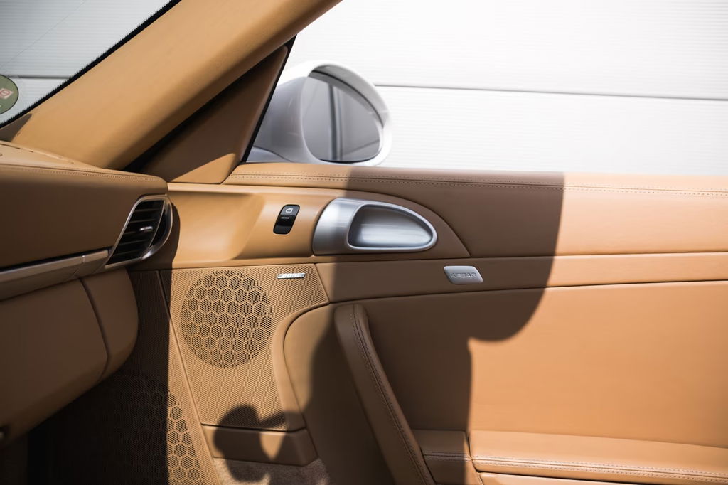 Porsche 997.2 Carrera GTS