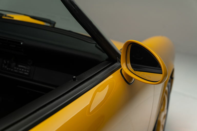 Porsche 964 Carrera 2 Speedster