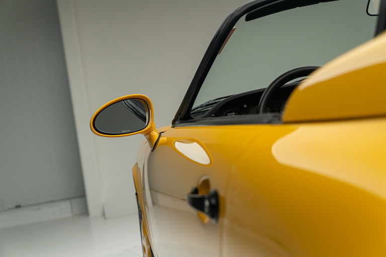 Porsche 964 Carrera 2 Speedster