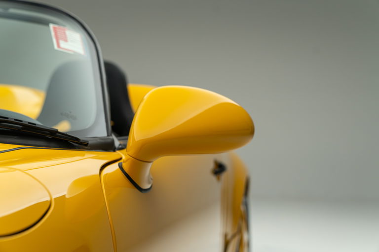 Porsche 964 Carrera 2 Speedster