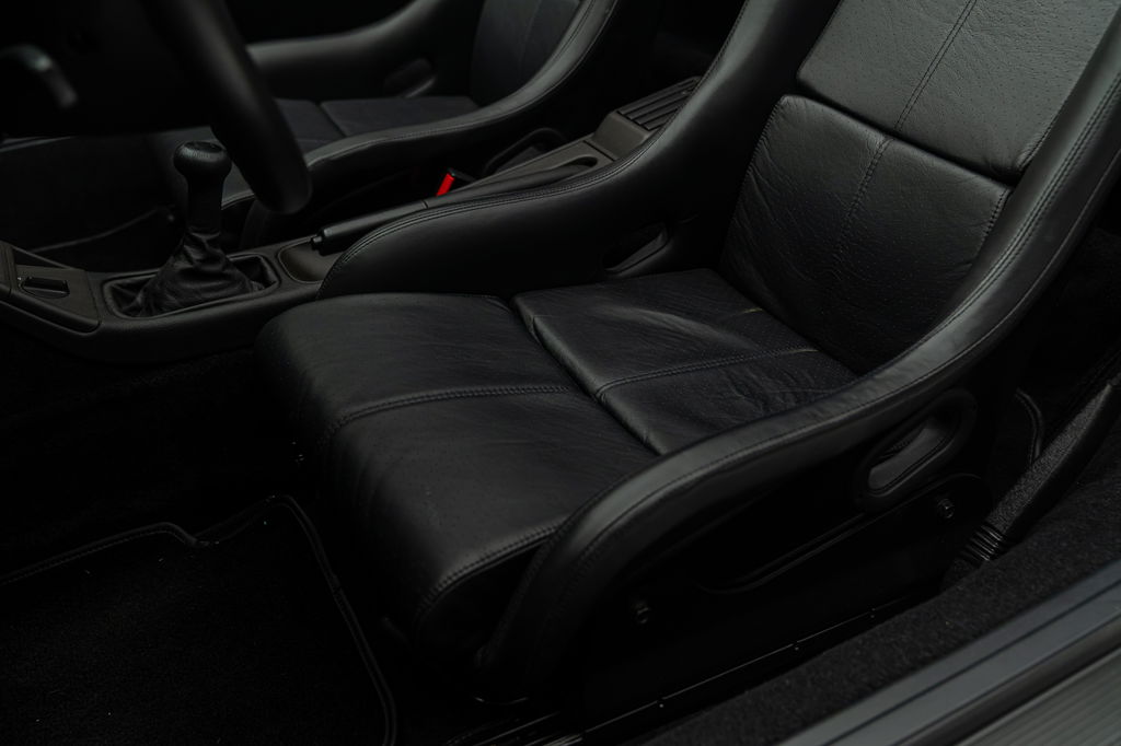 Porsche 964 Carrera 2 Speedster