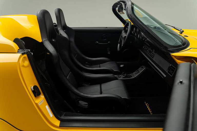 Porsche 964 Carrera 2 Speedster