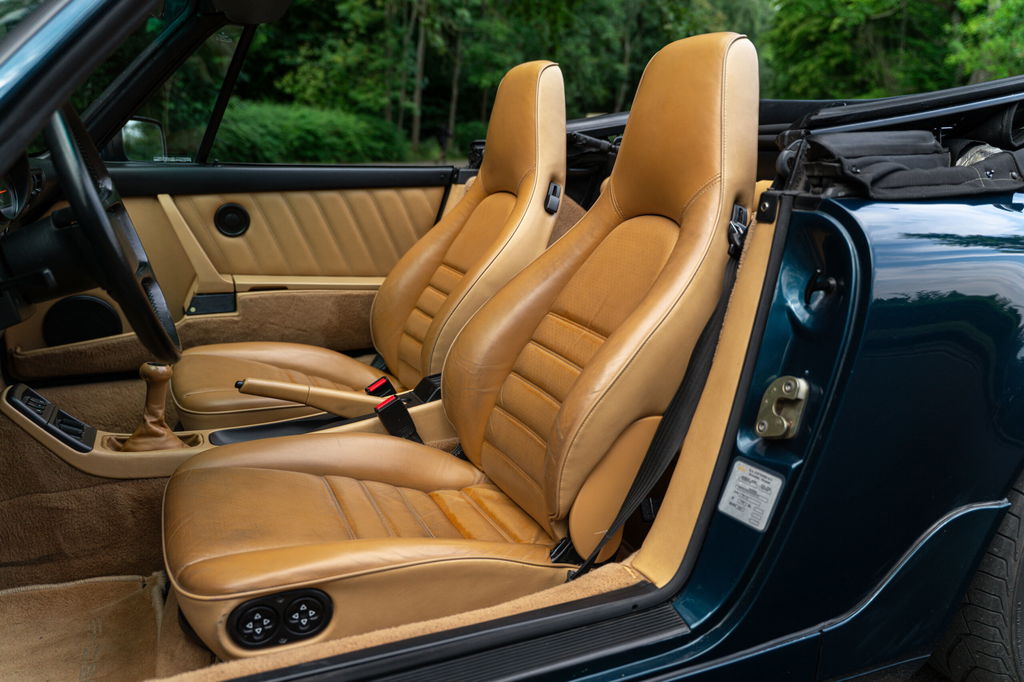 Porsche 964 Carrera 4