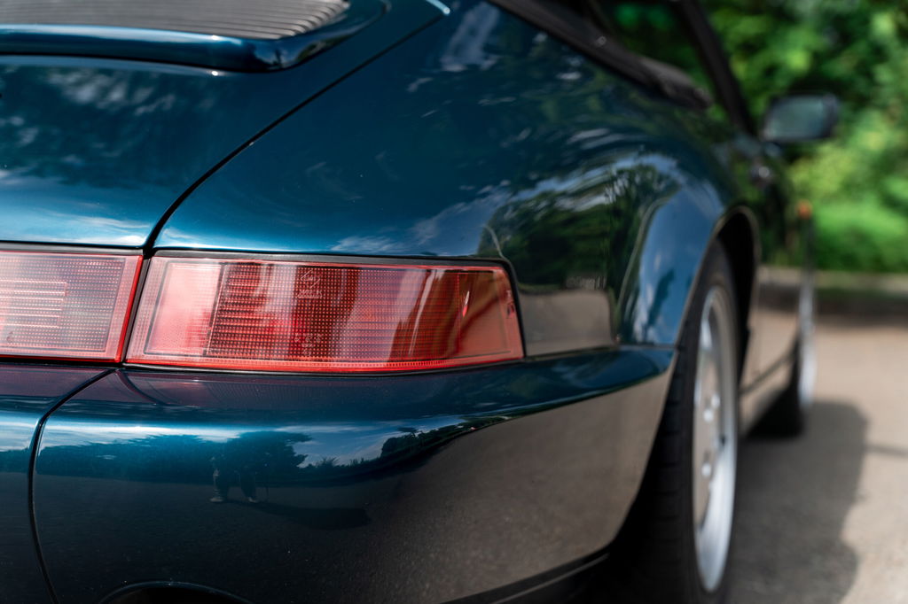 Porsche 964 Carrera 4