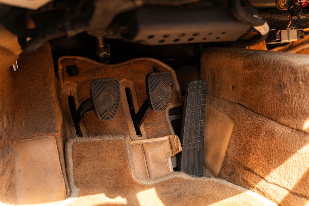 Porsche 964 Carrera 4