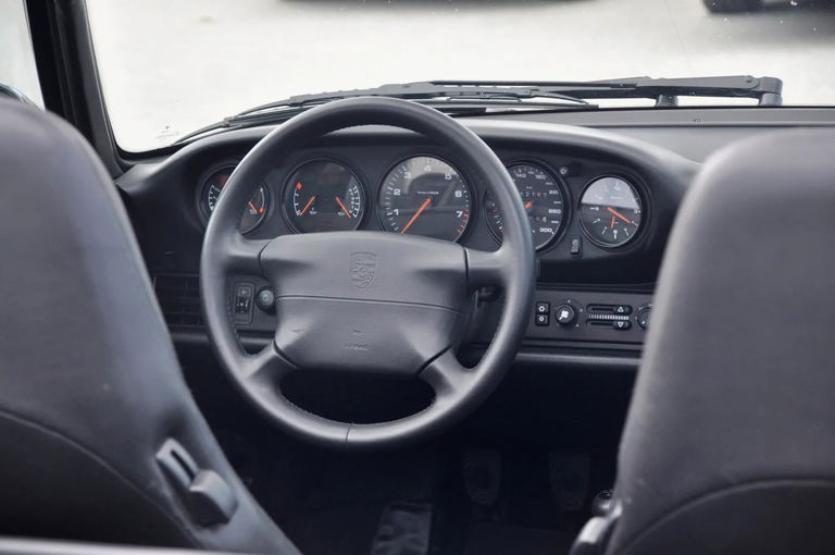 Porsche 993 Carrera
