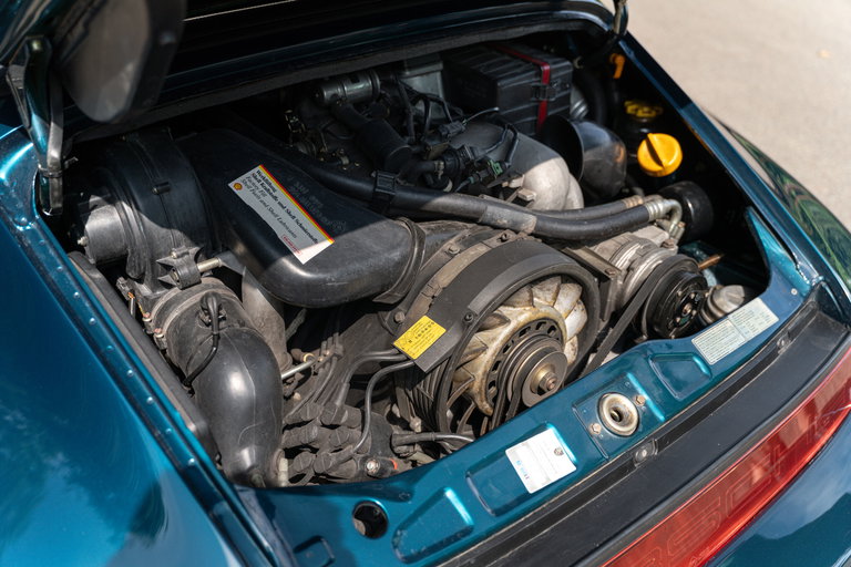 Porsche 964 Carrera 4