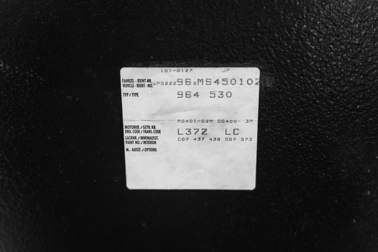 Porsche 964 Carrera 4