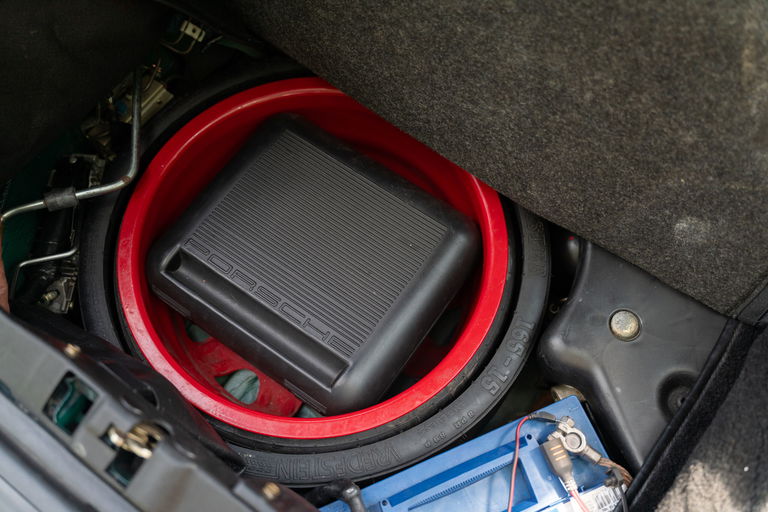 Porsche 964 Carrera 4