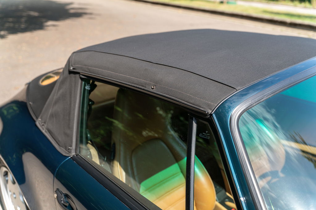 Porsche 964 Carrera 4