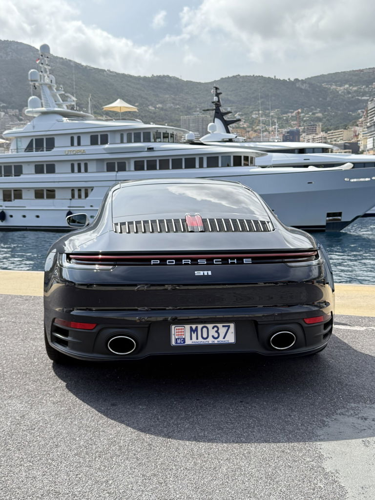Porsche 992 Belgian Legend Edition