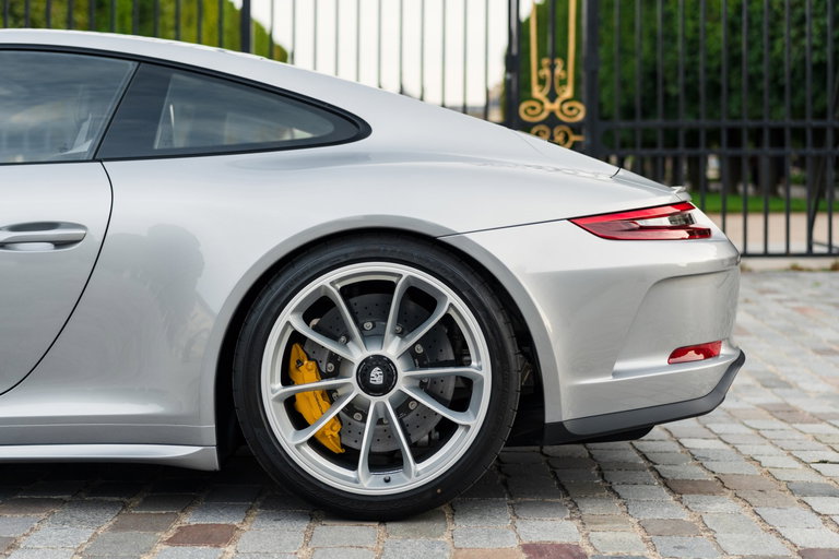 Porsche 991 GT3 Touring