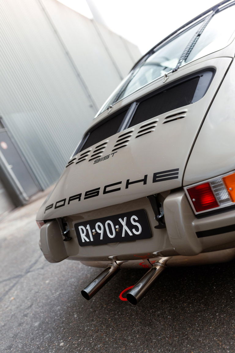 Porsche 911 Backdate