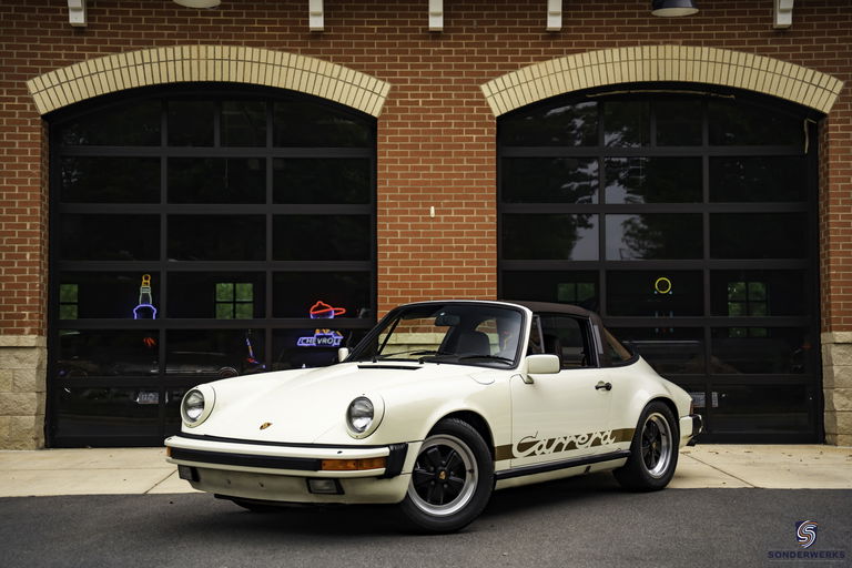 Porsche 911 Carrera 3.2