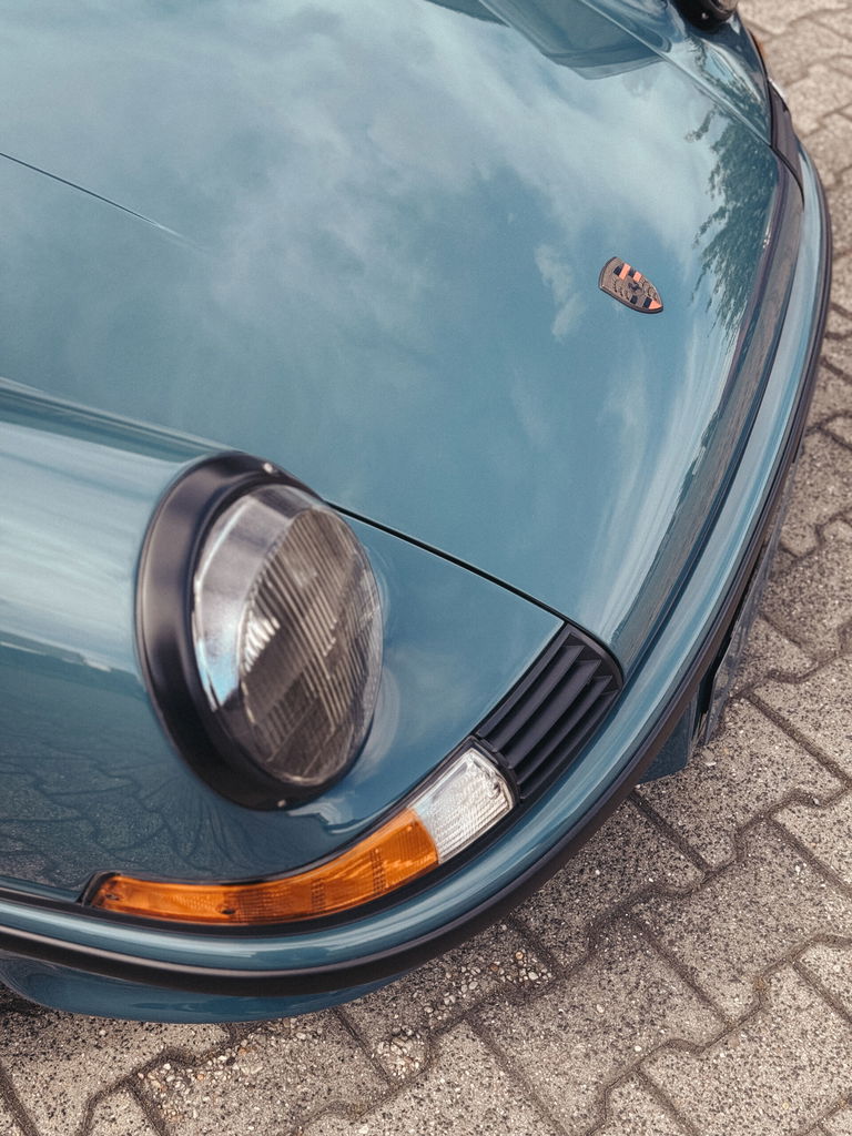 Porsche 911 Backdate
