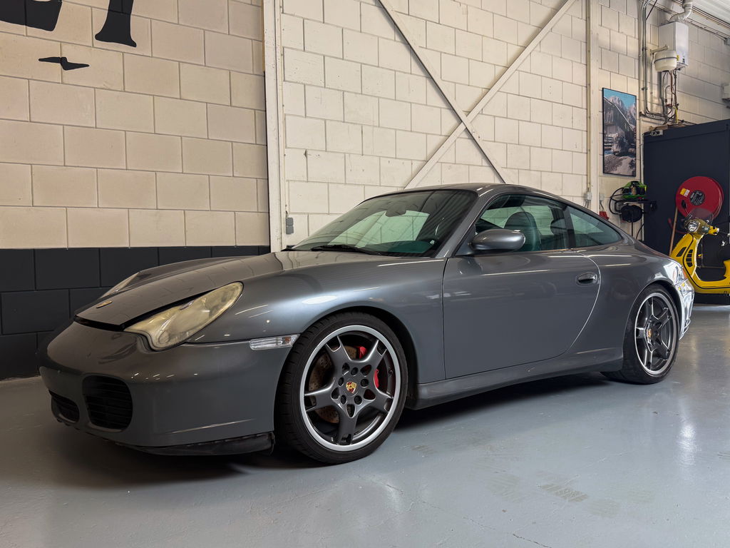 Porsche 996 Carrera 4S