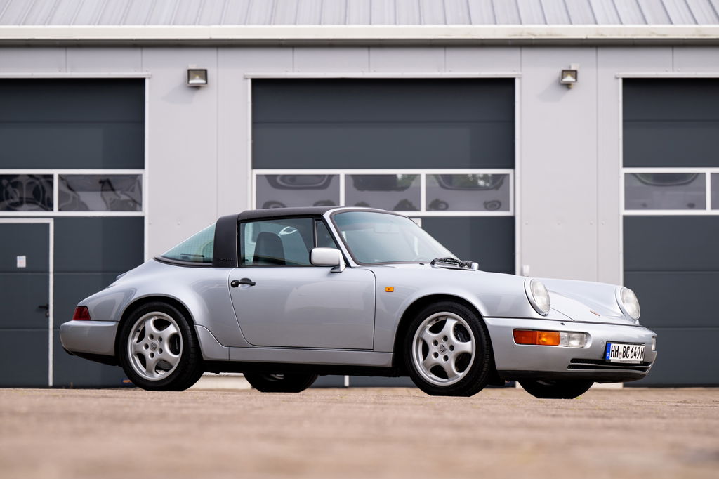 Porsche 964 Carrera 4