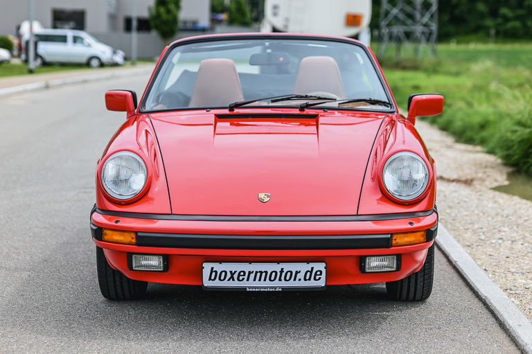 Porsche 911 Carrera 3.2