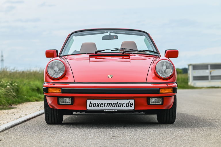 Porsche 911 Carrera 3.2