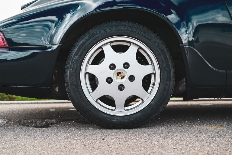 Porsche 964 Carrera 2