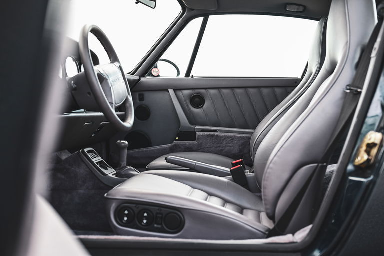 Porsche 964 Carrera 2