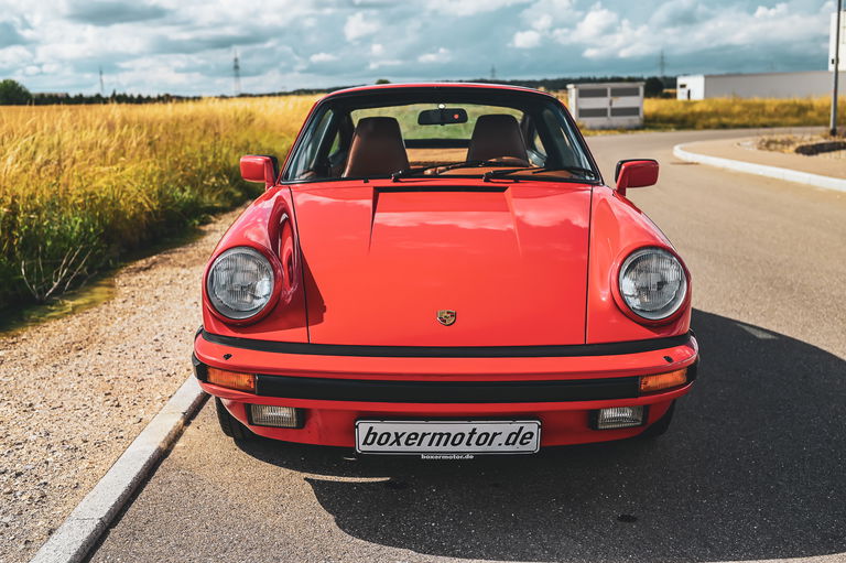 Porsche 911 Carrera 3.2
