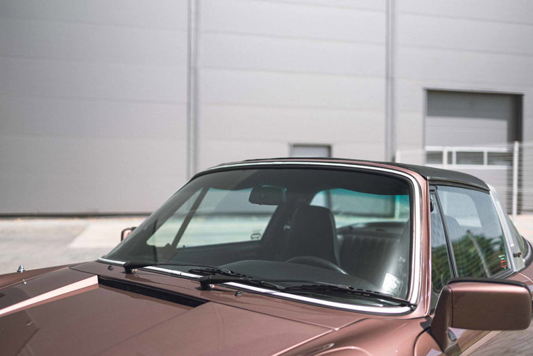 Porsche 911 Carrera 3.0