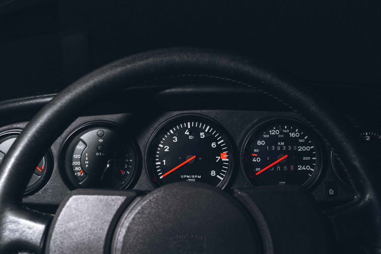 Porsche 911 Carrera 3.0