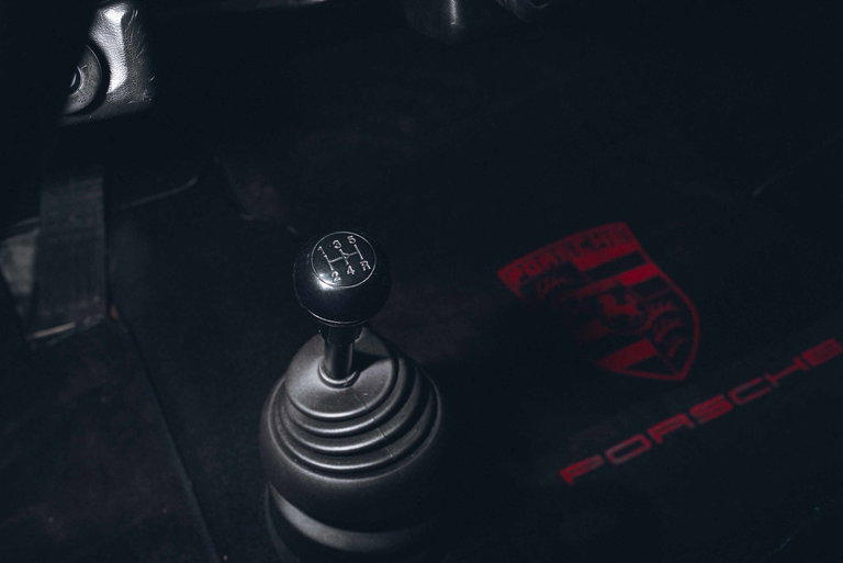 Porsche 911 Carrera 3.0