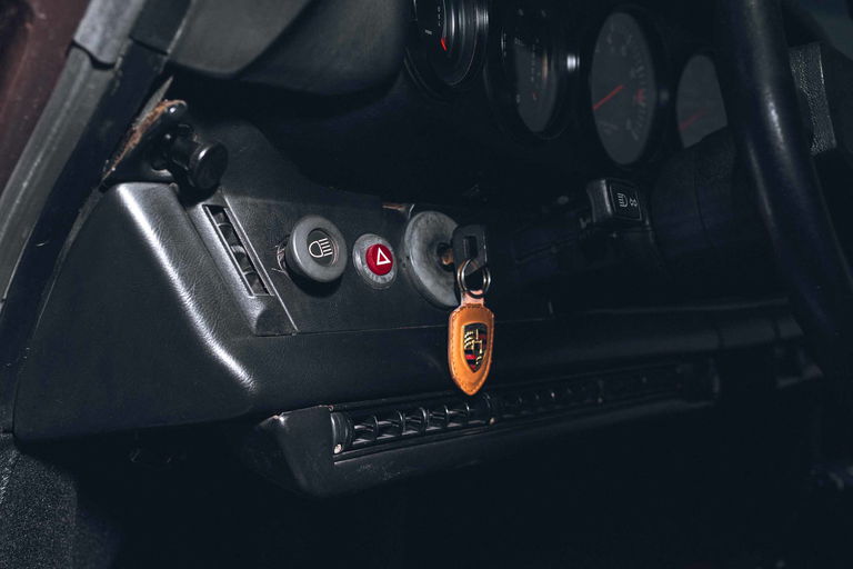 Porsche 911 Carrera 3.0