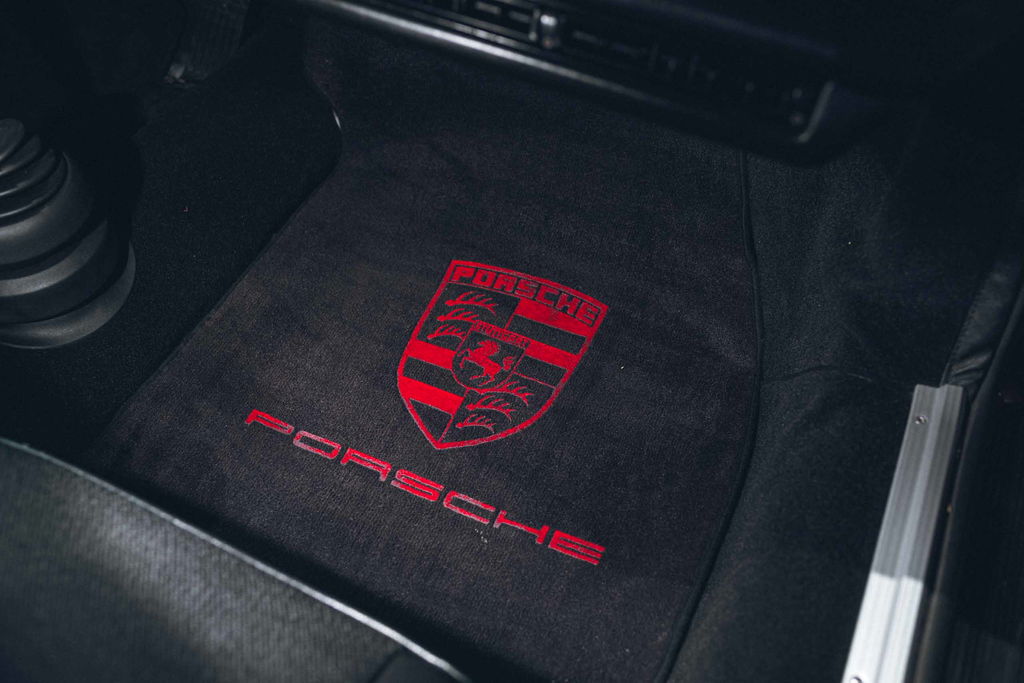 Porsche 911 Carrera 3.0