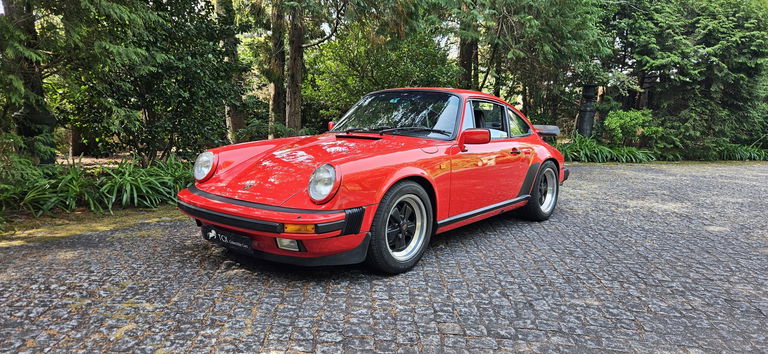 Porsche 911 Carrera 3.2