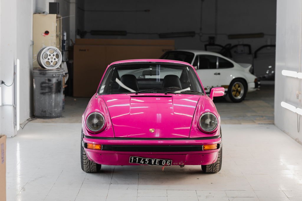 Porsche 911 Carrera 2.7