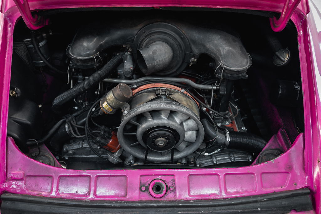 Porsche 911 Carrera 2.7