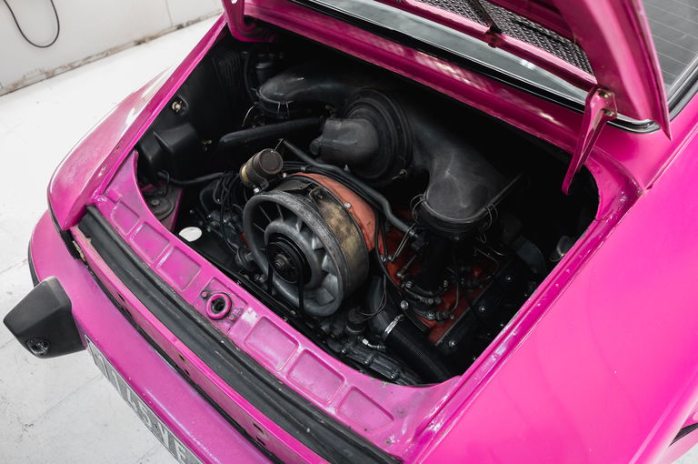 Porsche 911 Carrera 2.7