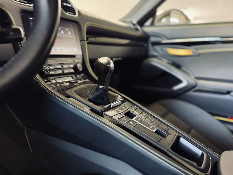 Porsche 718 Boxster T