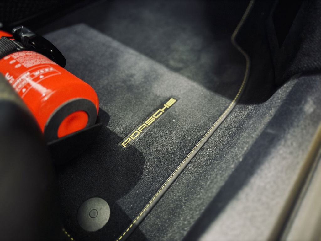 Porsche 718 Boxster T