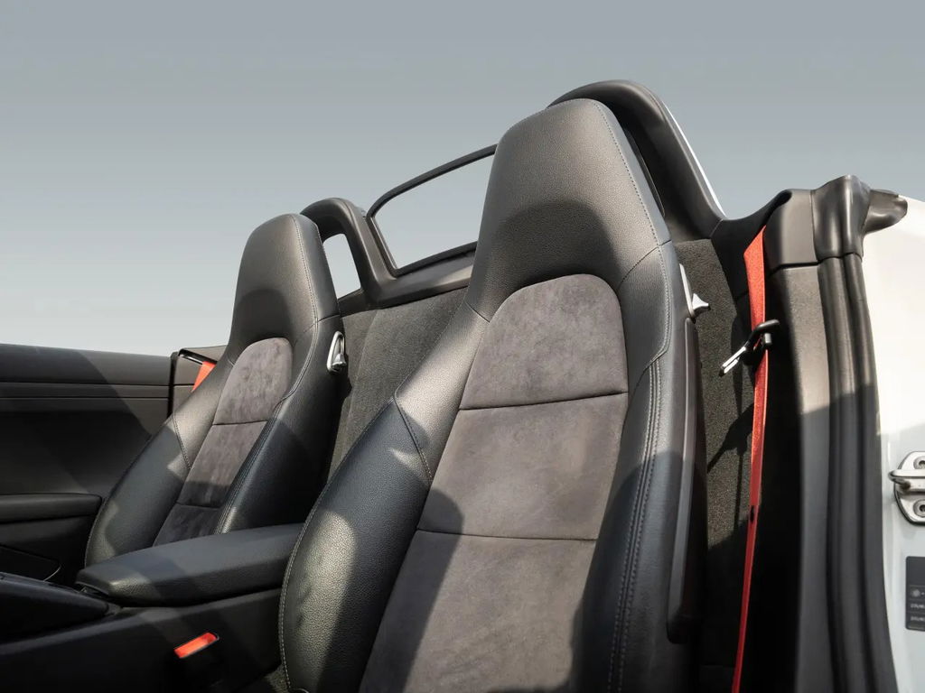 Porsche 718 Boxster